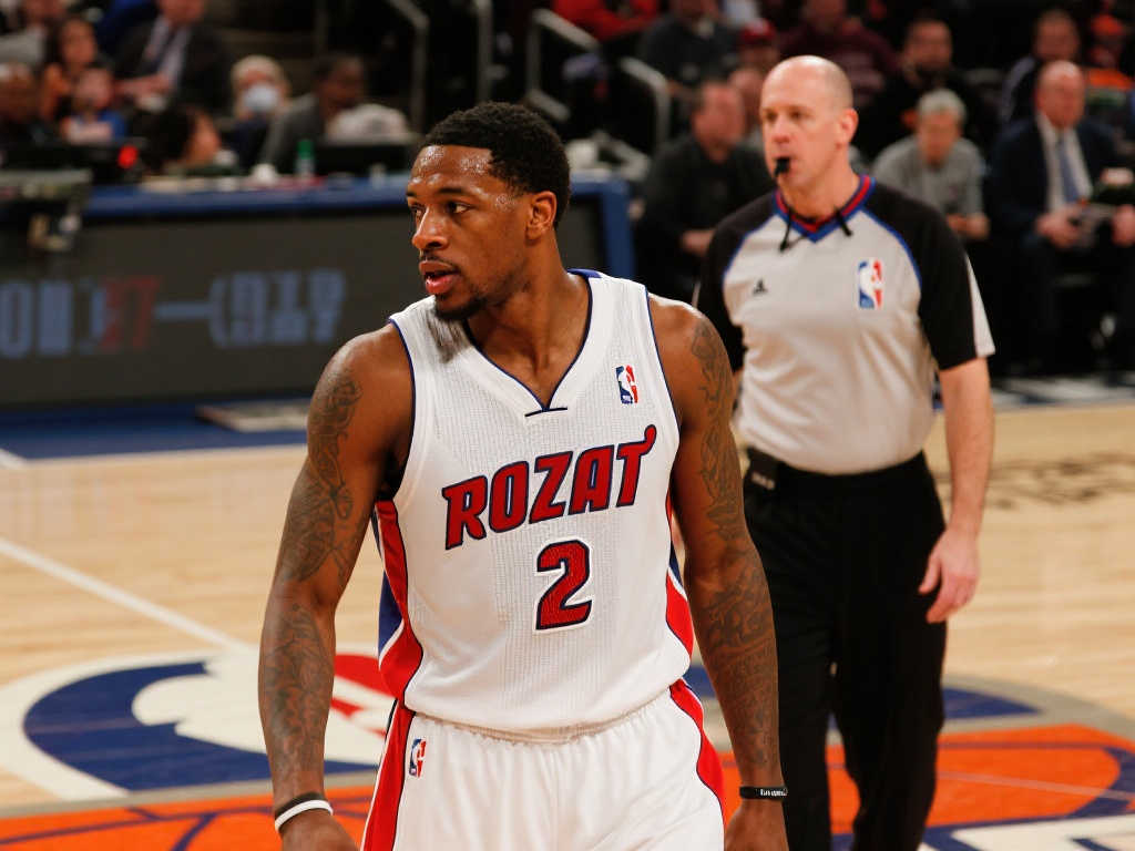 攻防两端的 攻防两端的